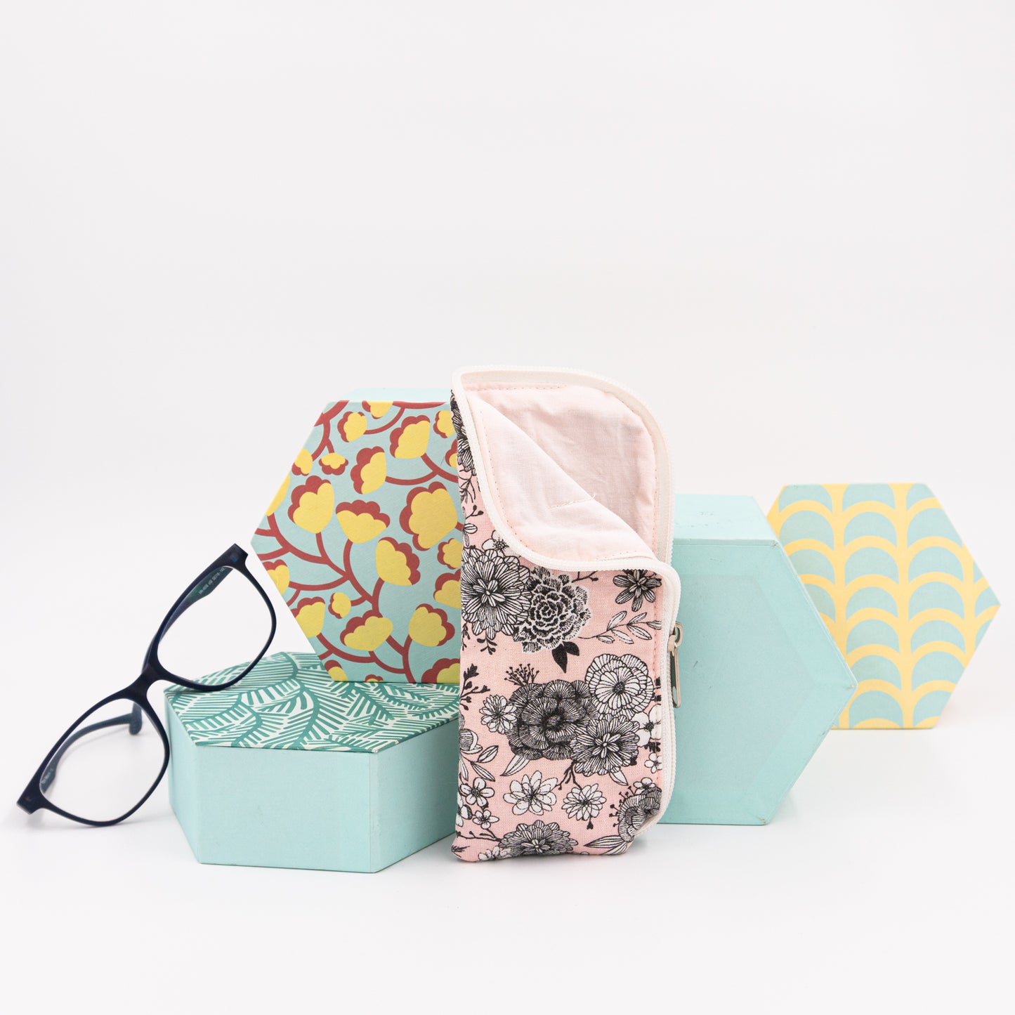 Θήκη γυαλιών σε ροζ