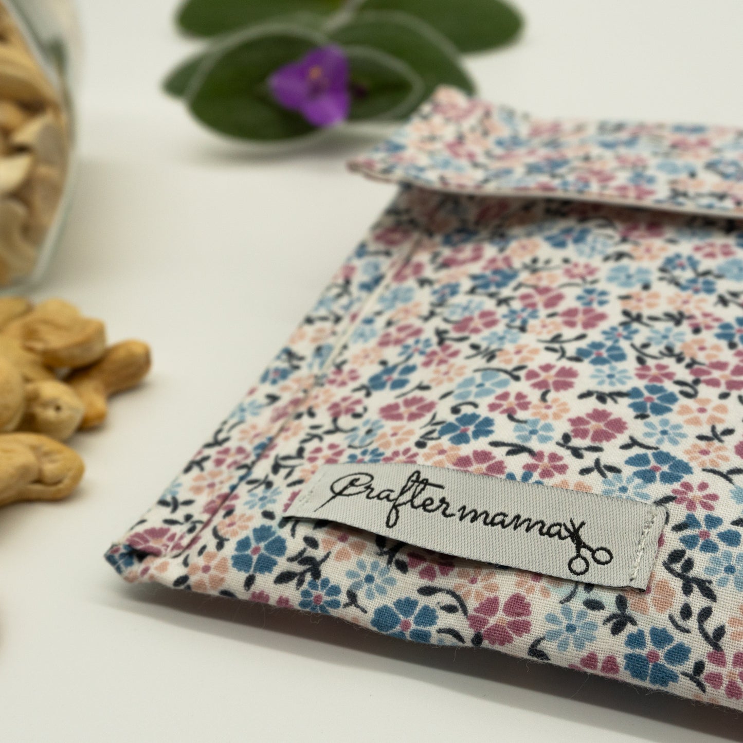 Τσαντάκι κολατσιού με velcro, ανθάκια