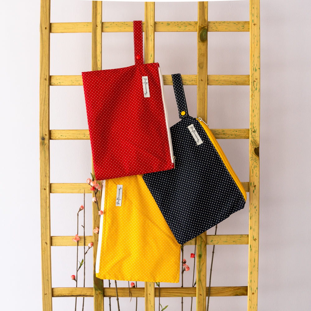 Αδιάβροχο τσαντάκι με χερούλι