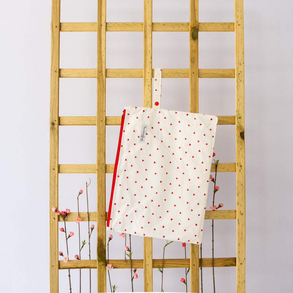 Αδιάβροχο τσαντάκι με χερούλι