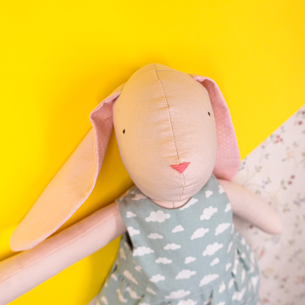 Κουνέλι μαλακό παιχνίδι