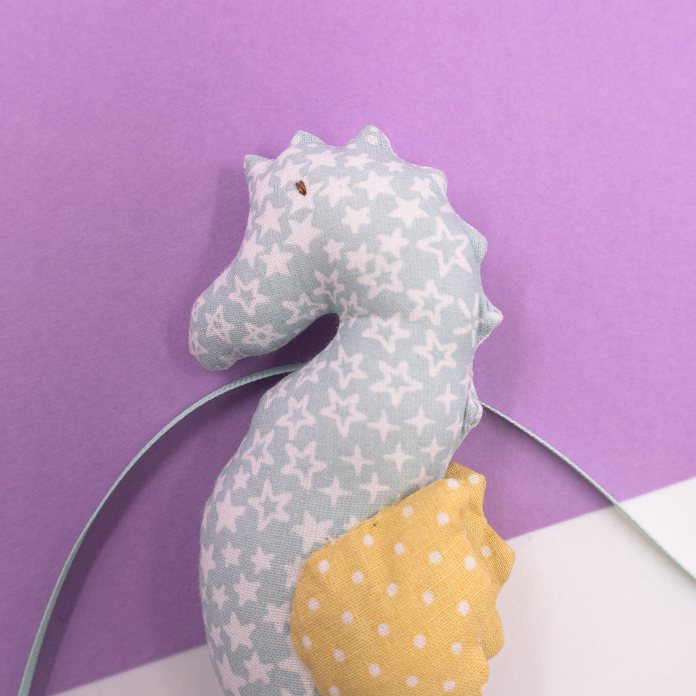 Ιππόκαμπος μαλακό παιχνίδι- κουδουνίστρα