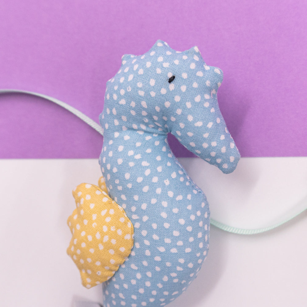 Ιππόκαμπος μαλακό παιχνίδι- κουδουνίστρα